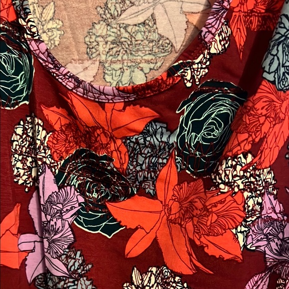 LuLaRoe Classic T NWT 2XL - Picture 3 of 3